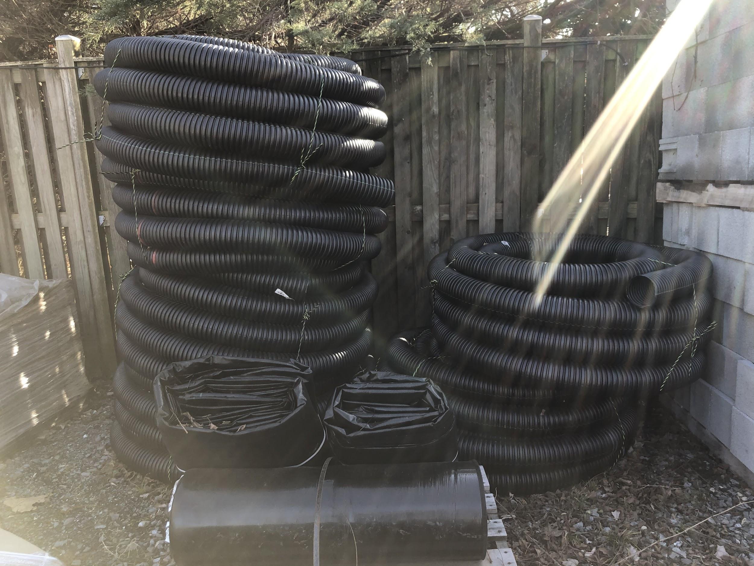 long_corrugated_black_pipe.jpg